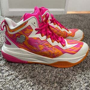 MOOLAH Kicks Neovolt Pro V2 Orange Pink and Orange Basketball Shoes Size 9